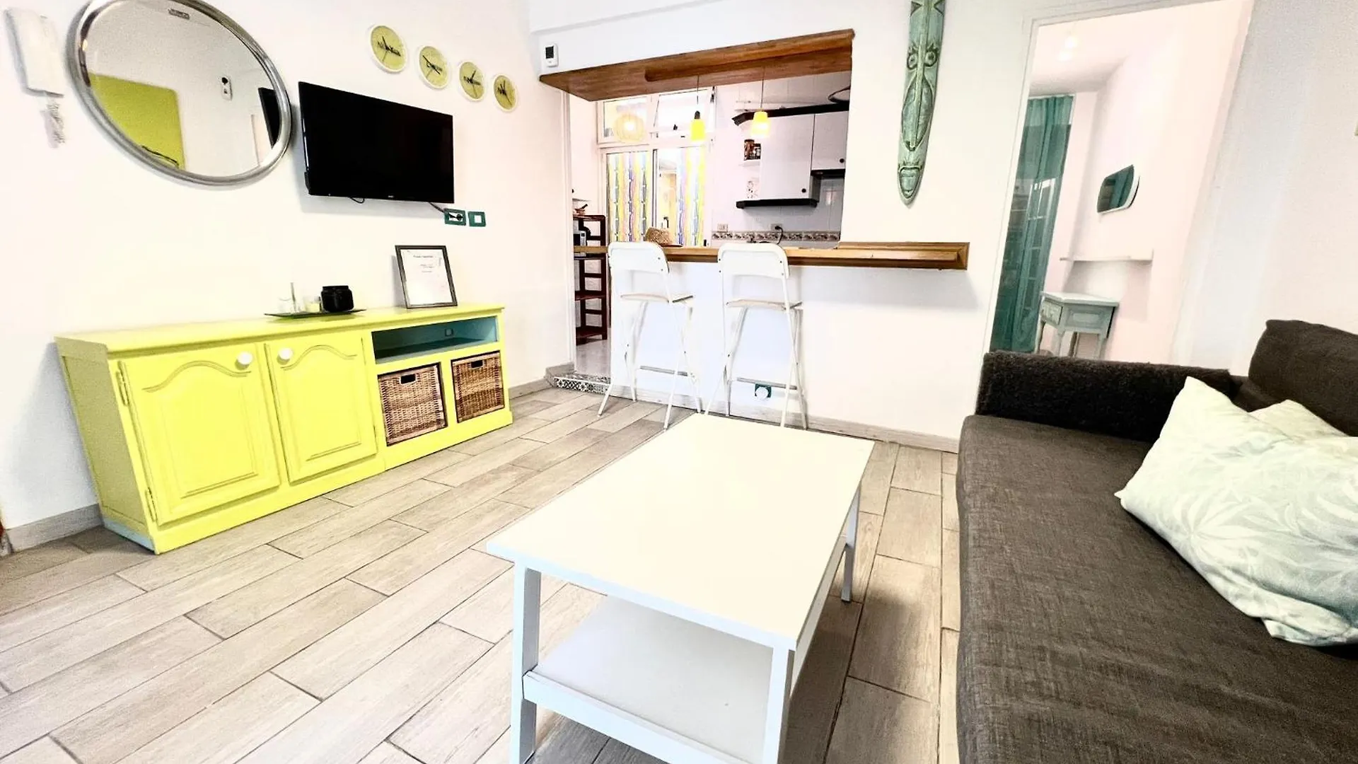 Гостевой дом Casa Canaria Shared House Эль-Медано